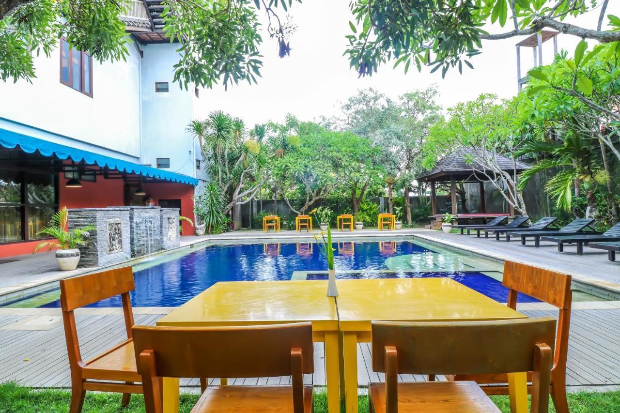 Capital O 2114 Grand Jimbaran Boutique Hotel ภายนอก รูปภาพ
