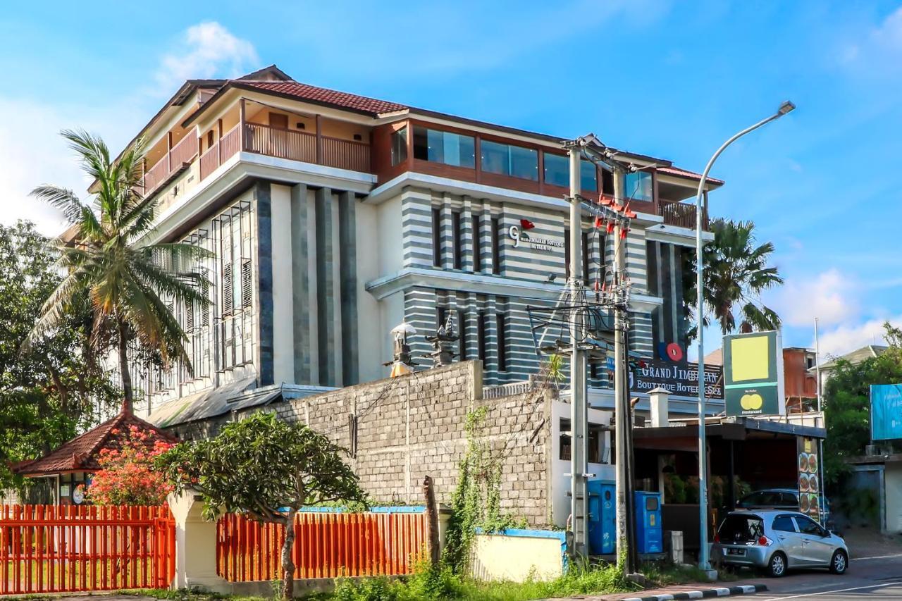 Capital O 2114 Grand Jimbaran Boutique Hotel ภายนอก รูปภาพ
